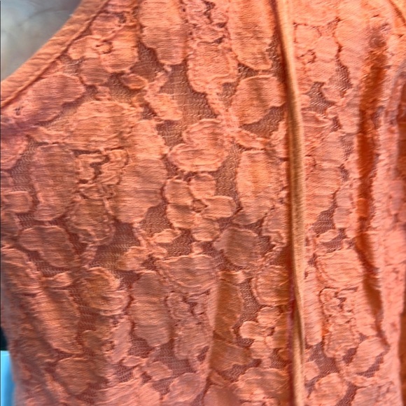 Orange Cropped‎ Camisole with Ruffled Lace - Picture 2 of 5